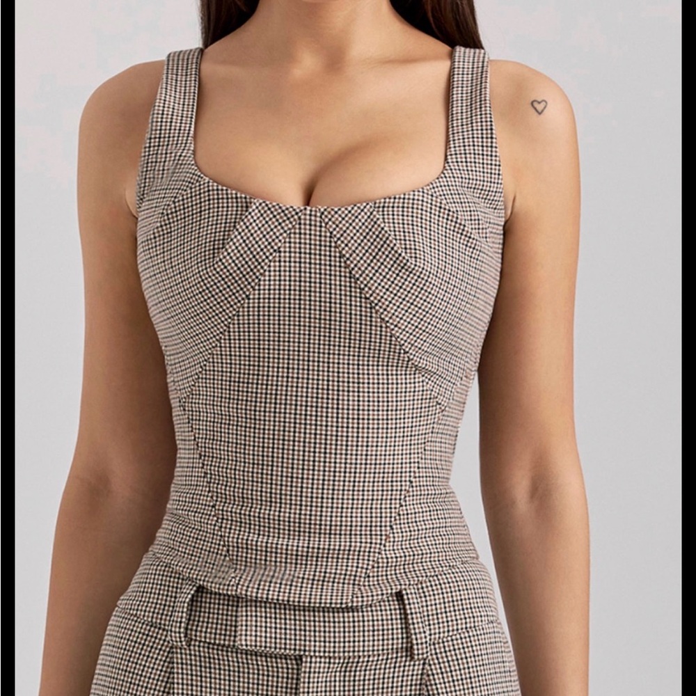 House of CB Tan and Black Houndstooth Sculpted Bustier Cami